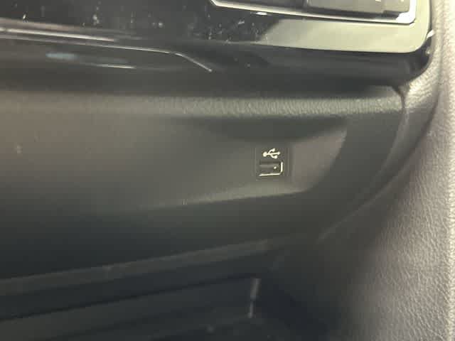 Used 2020 BMW 430i Coupe w/ Convenience Package RWD image 26
