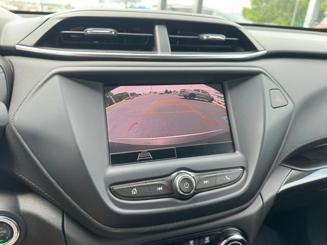 Used 2022 Chevrolet TrailBlazer LT w/ Driver Confidence Package FWD image 23