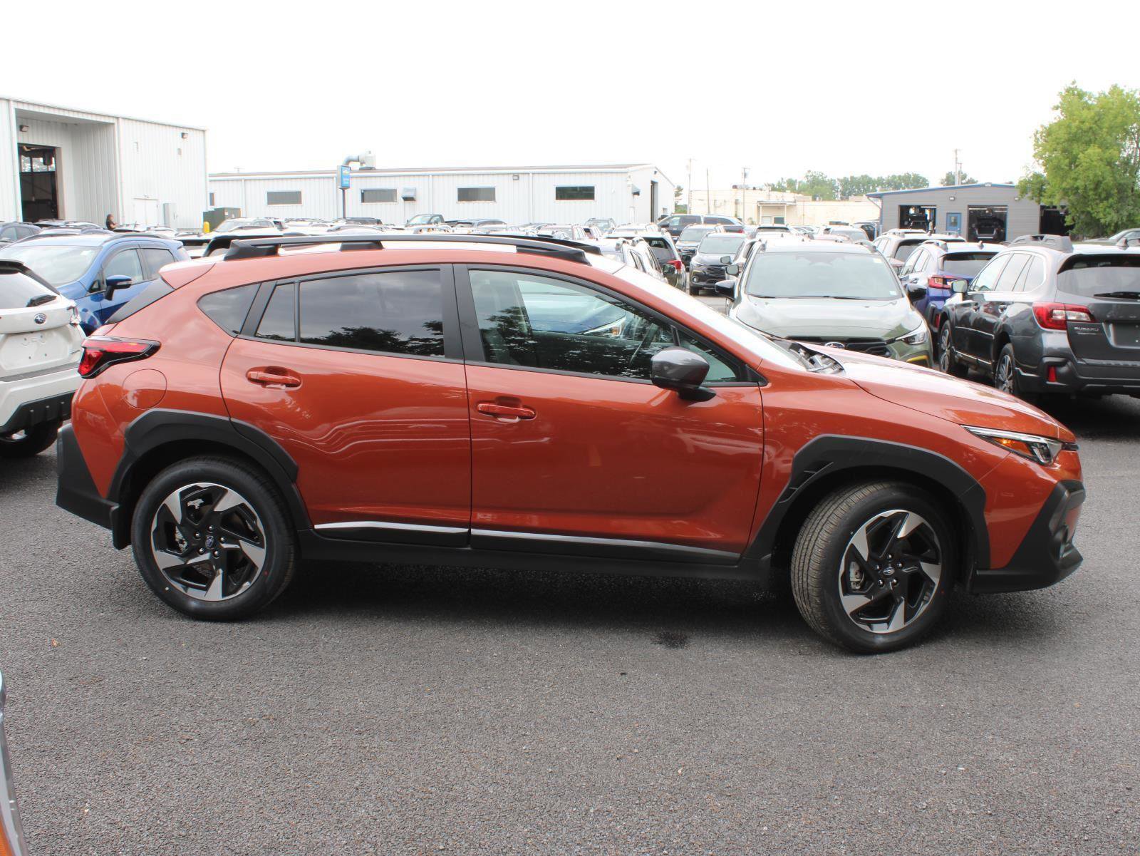 New 2025 Subaru Crosstrek 2.5i Limited w/ Popular Package #4A image 11