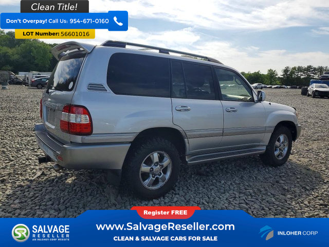 Used 2007 Toyota Land Cruiser w/ Convenience Pkg AWD/4WD image 4