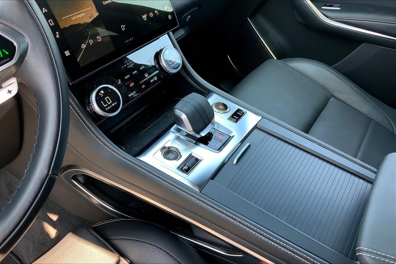 Used 2025 Jaguar F-PACE R-Dynamic S image 20