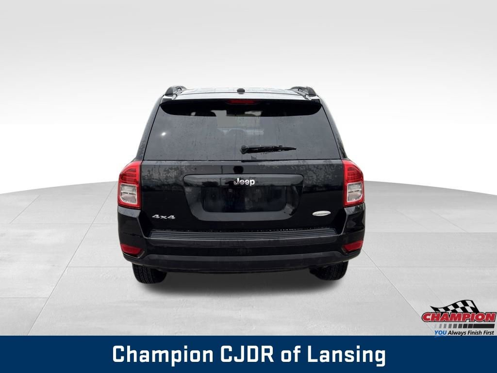 Used 2012 Jeep Compass Latitude AWD/4WD image 7