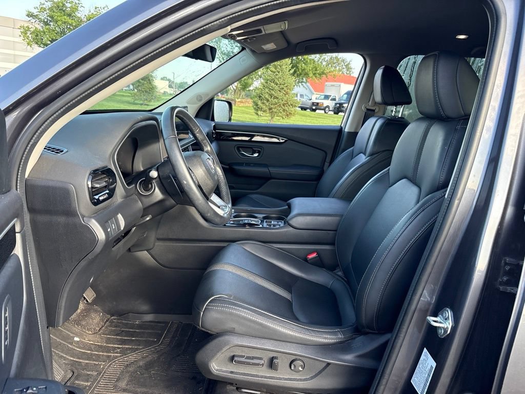 Used 2024 Honda Pilot EX-L image 16