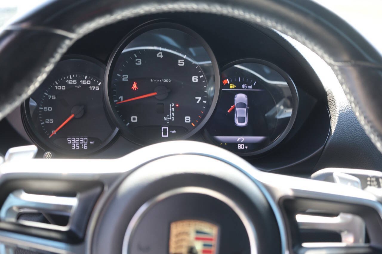 Used 2019 Porsche 718 Cayman RWD image 15