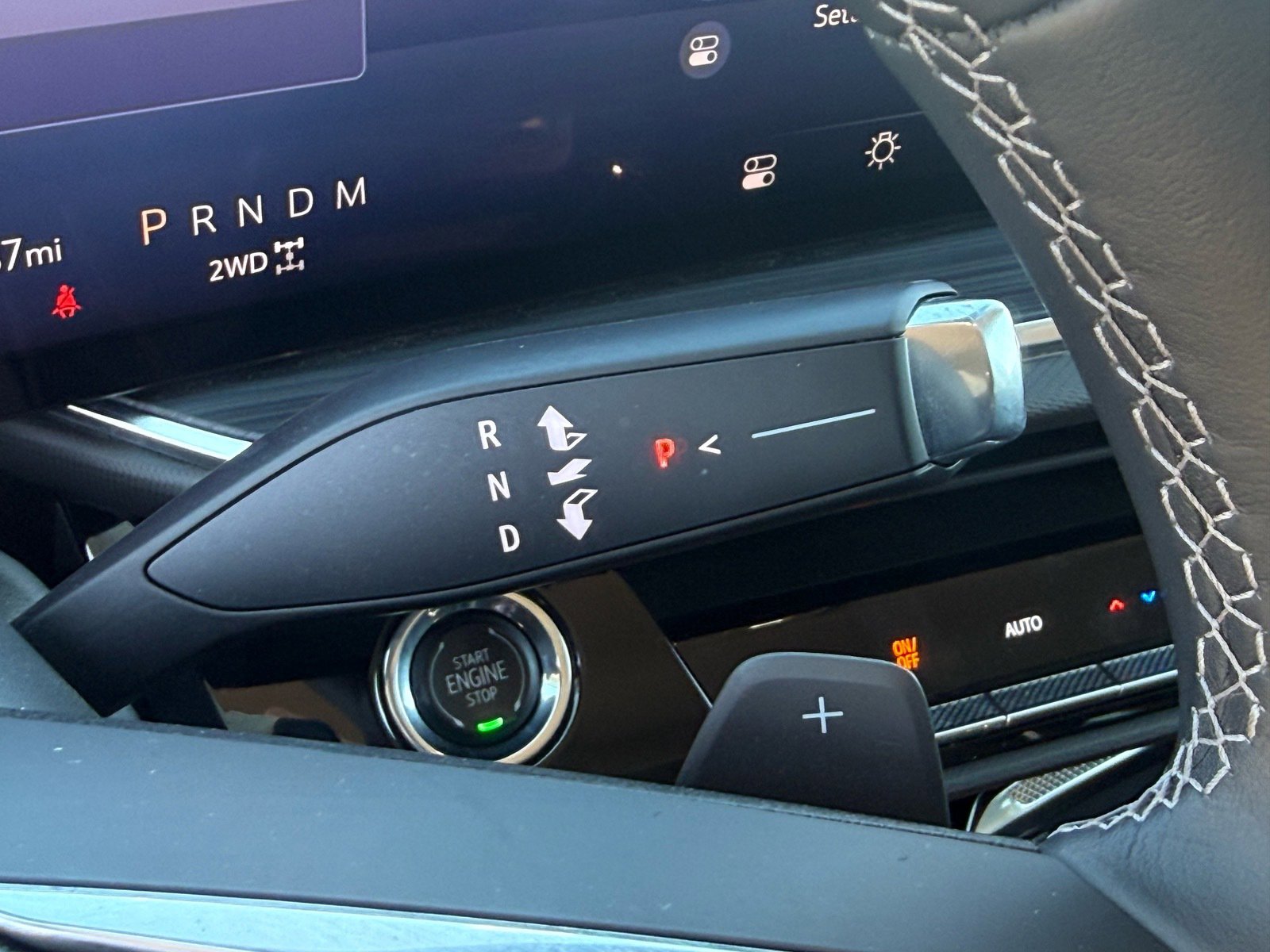 Used 2025 Buick Envision Preferred image 26