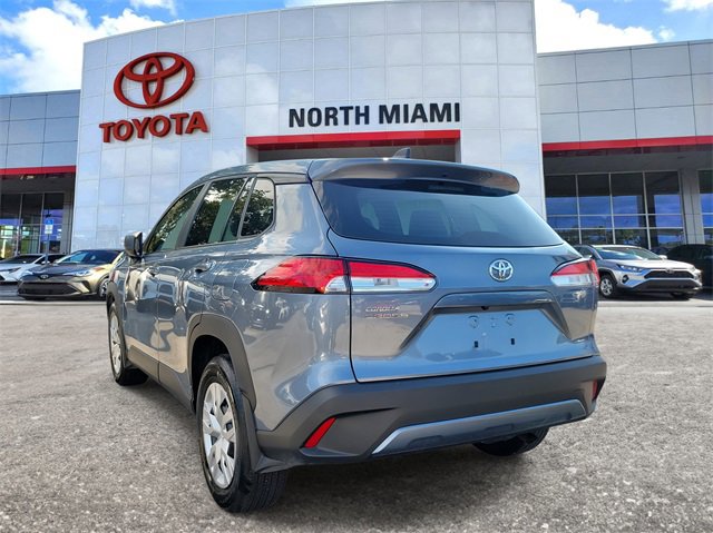 Used 2025 Toyota Corolla Cross L image 3