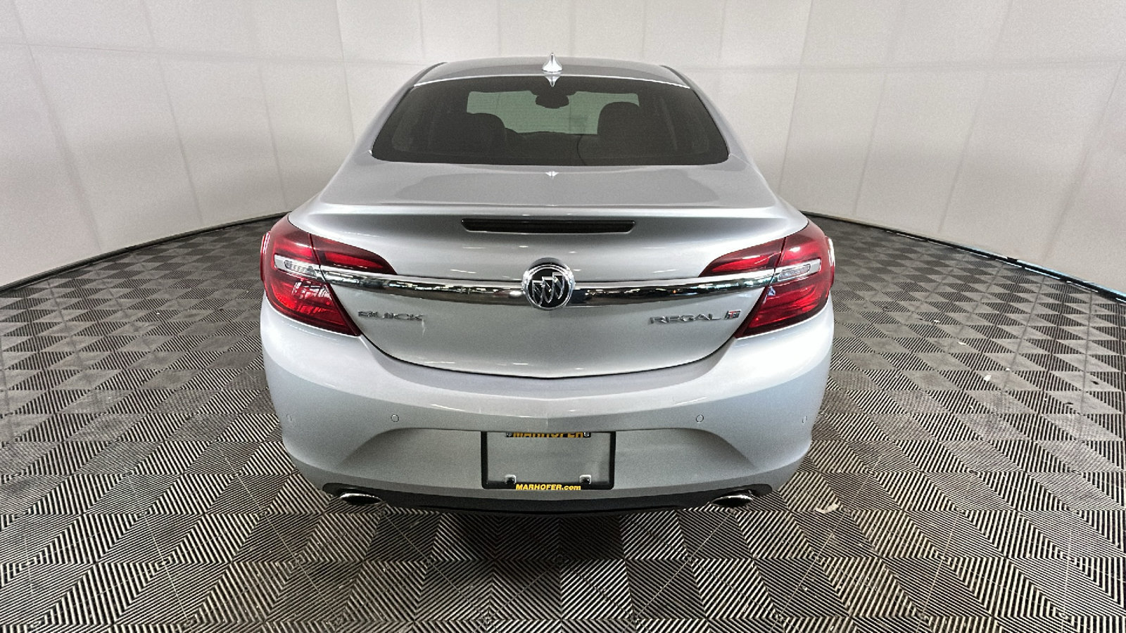Used 2015 Buick Regal Premium w/ Experience Buick Package FWD image 4