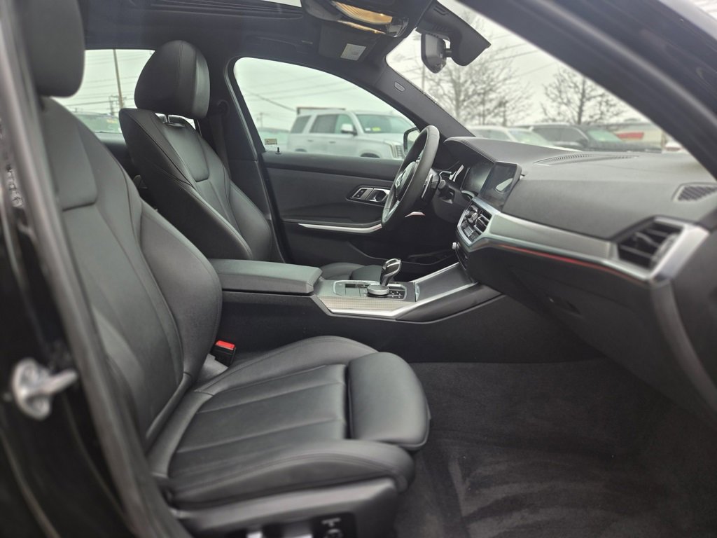 Used 2020 BMW M340i xDrive w/ Driving Assistance Package image 25