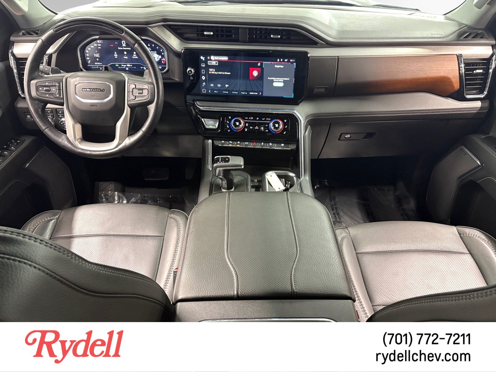 Used 2024 GMC Sierra 1500 Denali AWD/4WD image 12