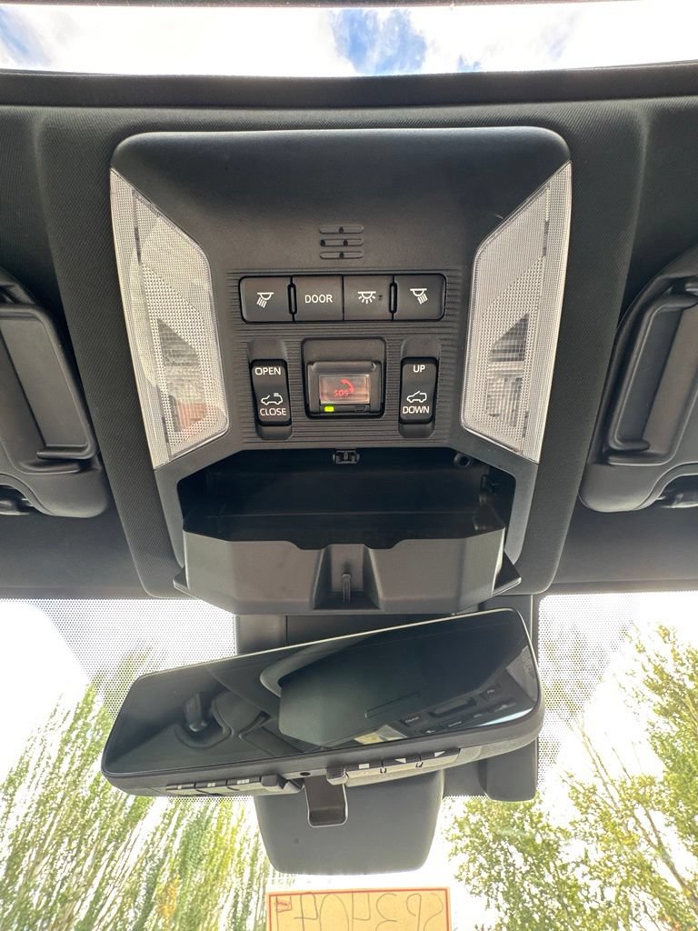 Used 2021 Toyota RAV4 XSE w/ XSE Grade Weather Package AWD/4WD image 23