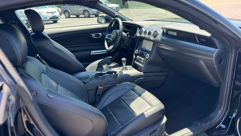 Used 2021 Ford Mustang GT Premium w/ GT Performance Package RWD image 26