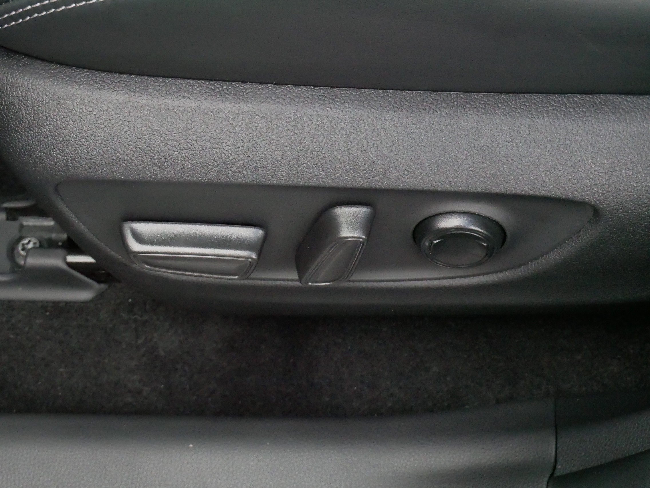 Certified 2023 Toyota RAV4 XLE Premium AWD/4WD image 20