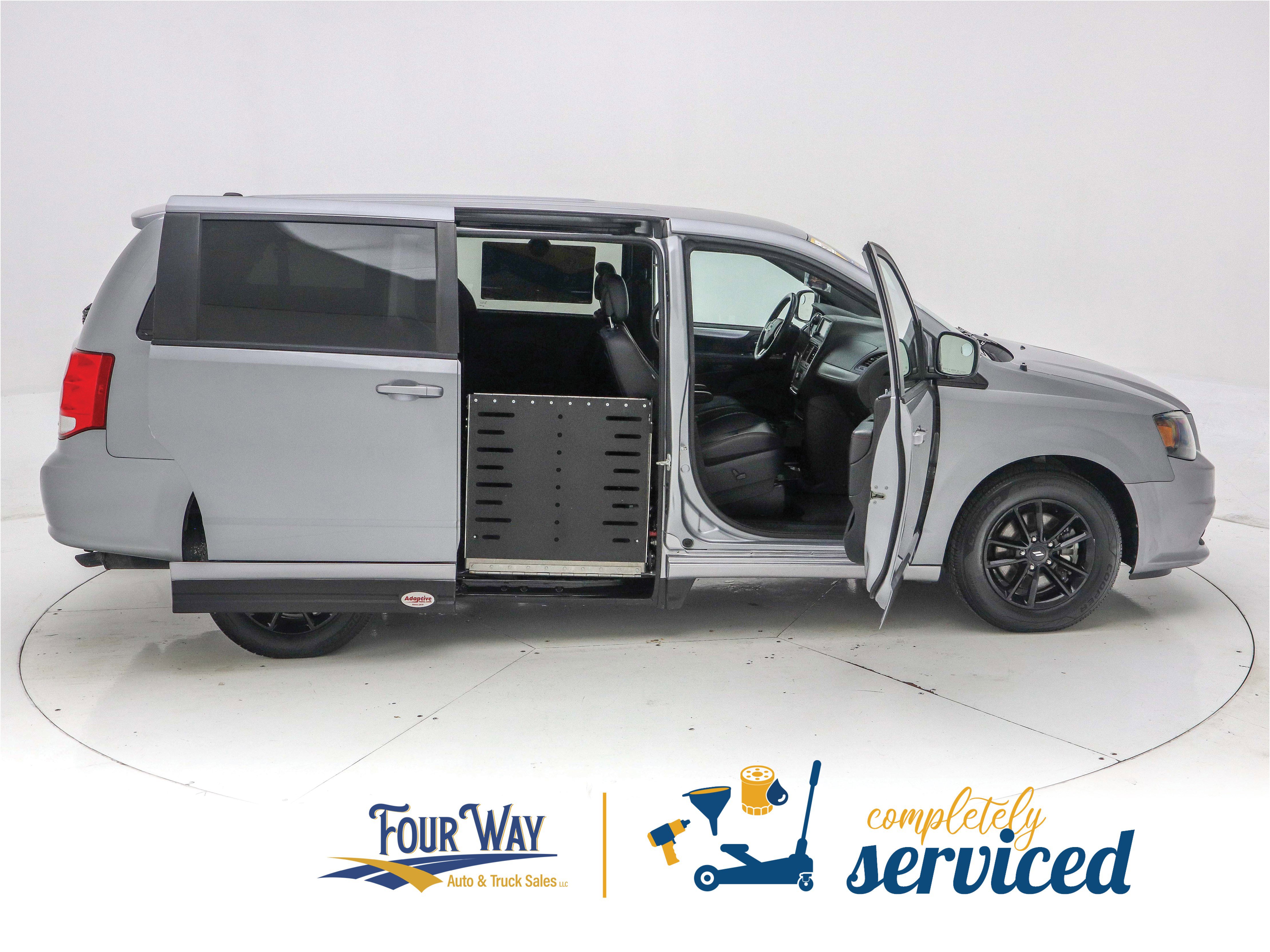 Used 2019 Dodge Grand Caravan GT image 4