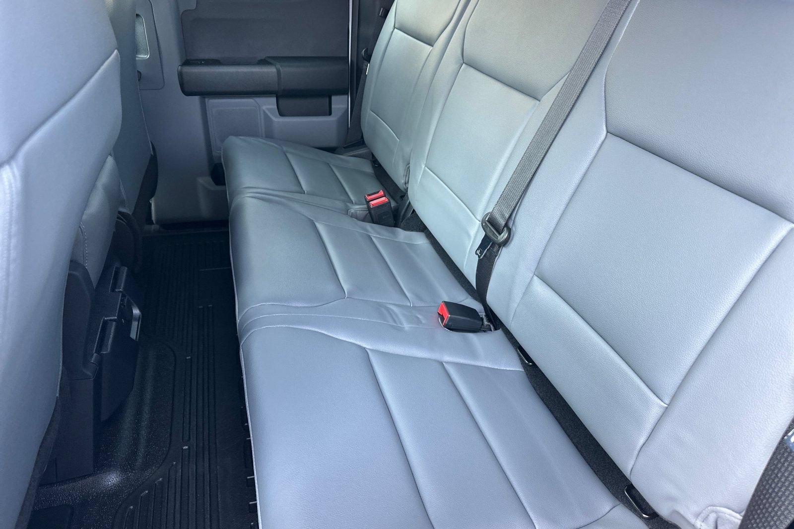 New 2026 Ford F550 2WD SuperCab Super Duty image 11