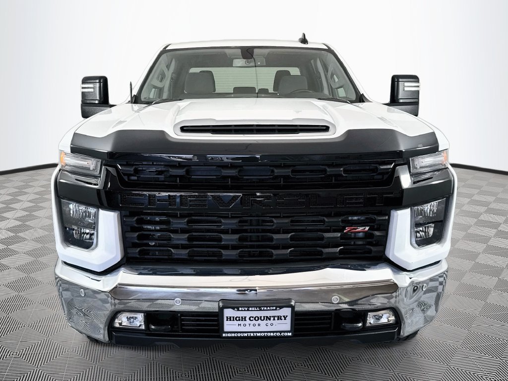 Used 2023 Chevrolet Silverado 3500 LT w/ Convenience Package AWD/4WD image 2