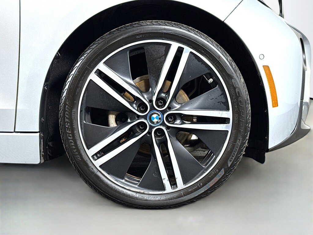 Used 2015 BMW i3 w/ Range Extender image 40