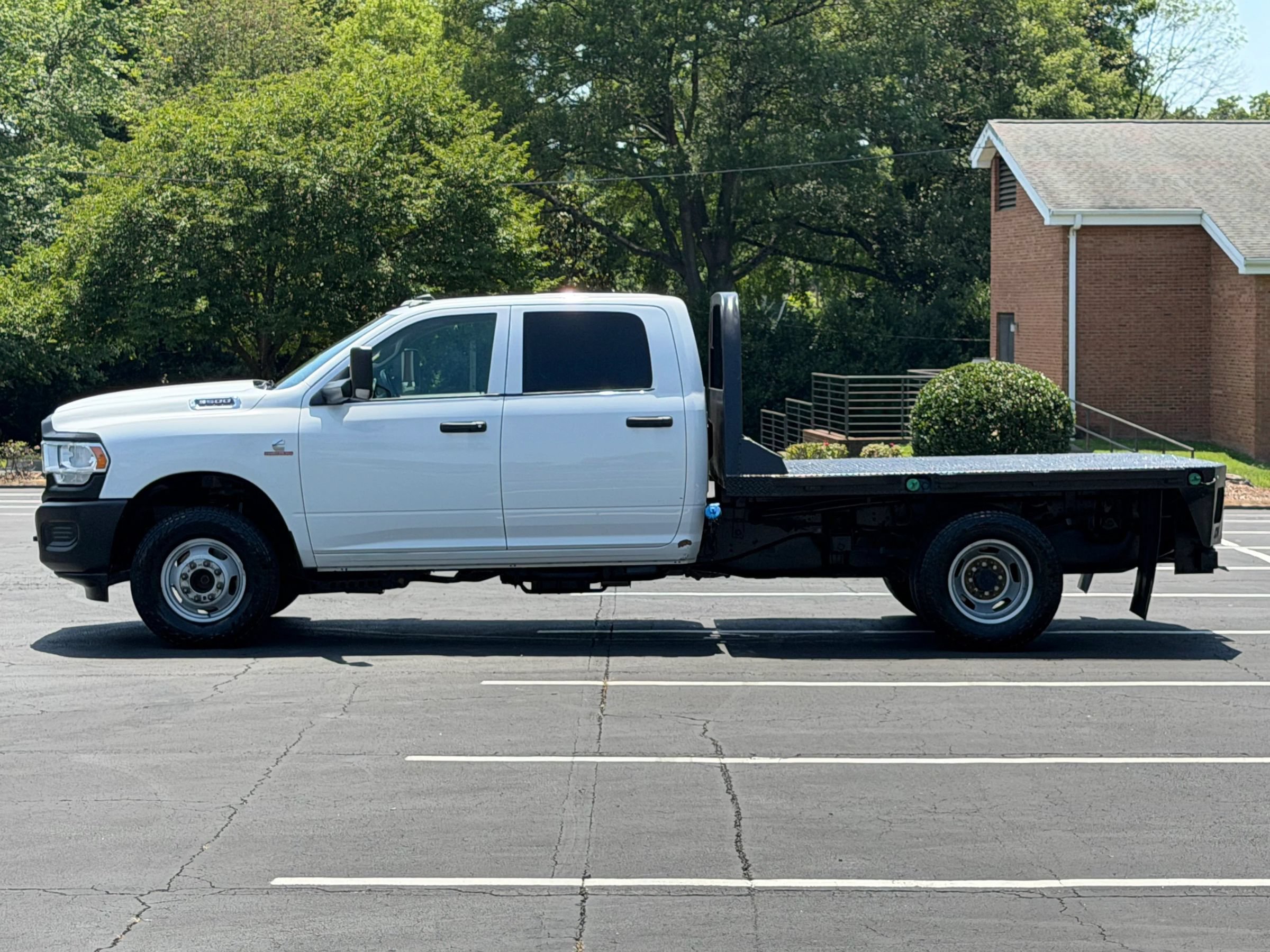 Used 2020 RAM 3500 Tradesman w/ Max Tow Package AWD/4WD image 2
