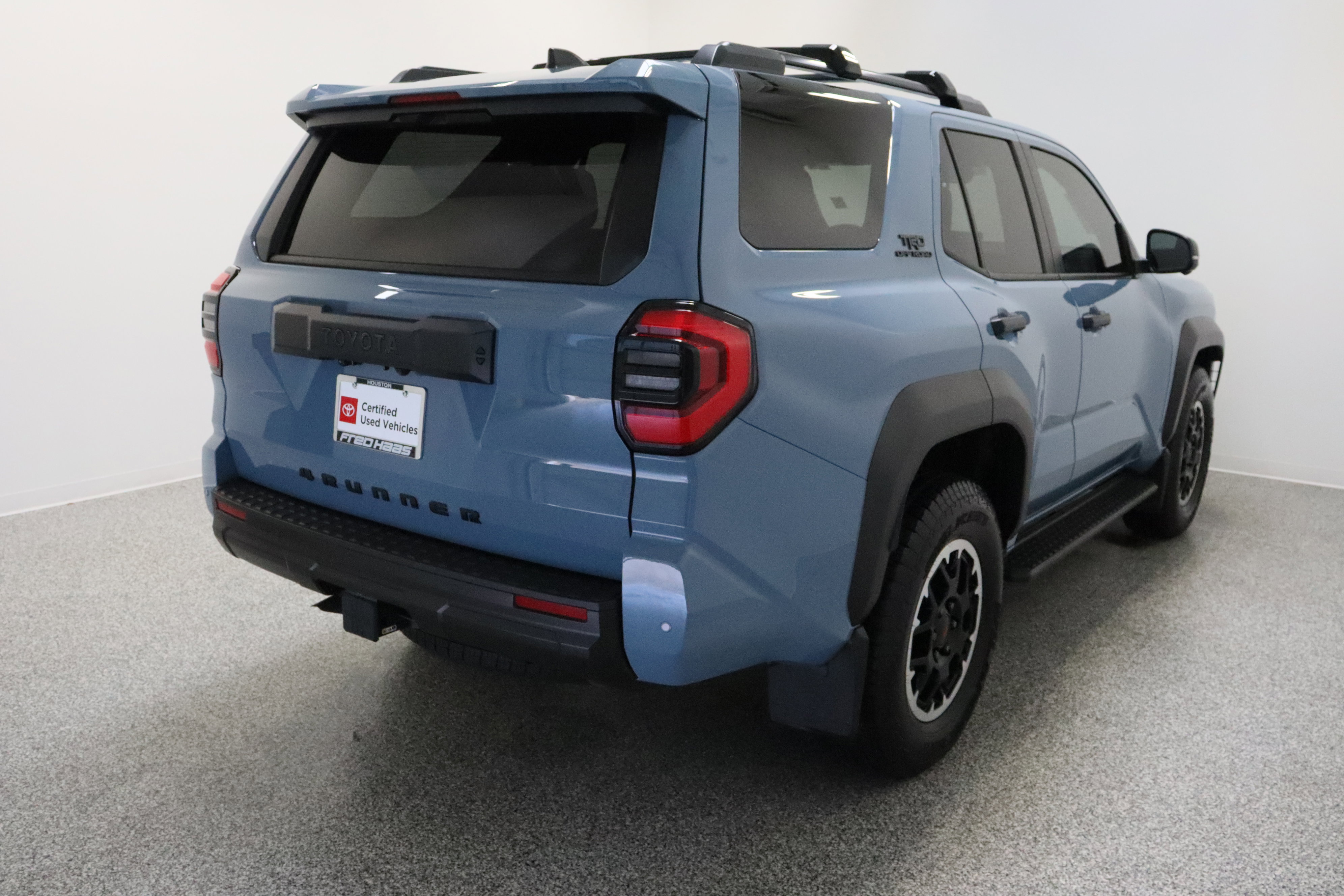 Certified 2025 Toyota 4Runner TRD Off-Road Premium w/ Tow Technology Package image 7