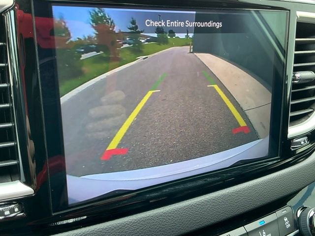Used 2025 Chrysler Pacifica Select FWD image 22