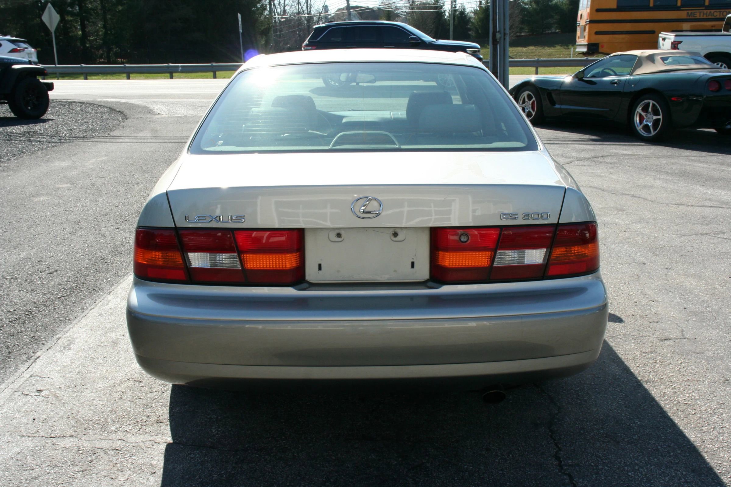 Used 1999 Lexus ES 330 FWD image 22
