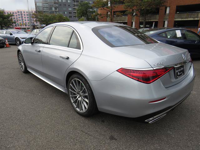 Used 2021 Mercedes-Benz S 500 4MATIC image 2