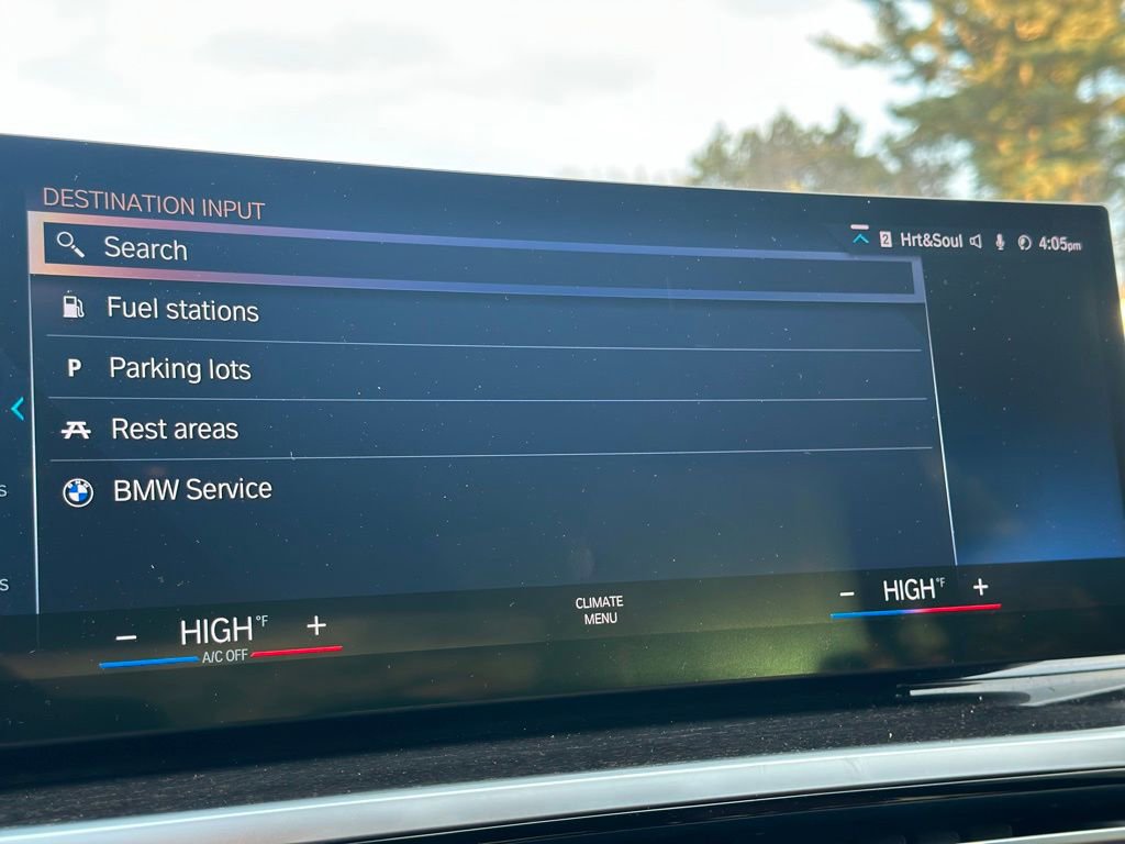 Certified 2023 BMW 330i xDrive Sedan w/ Premium Package image 40