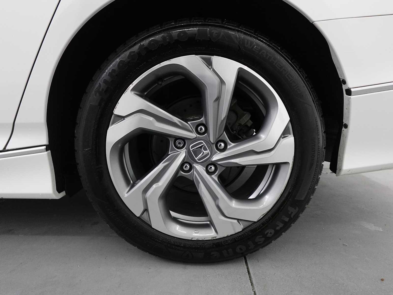 Certified 2019 Honda Accord EX-L image 9