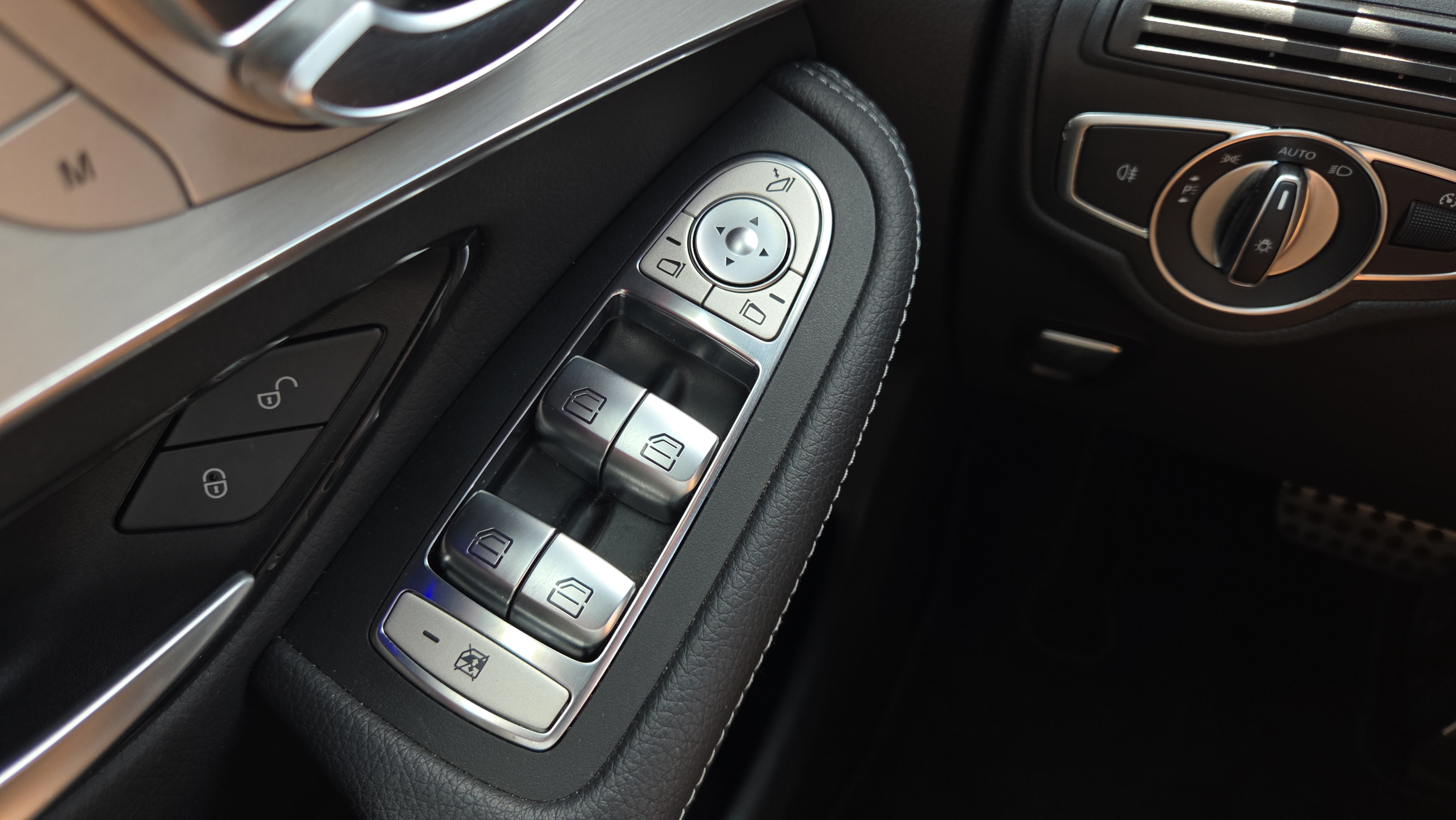 Used 2022 Mercedes-Benz GLC 300 image 19