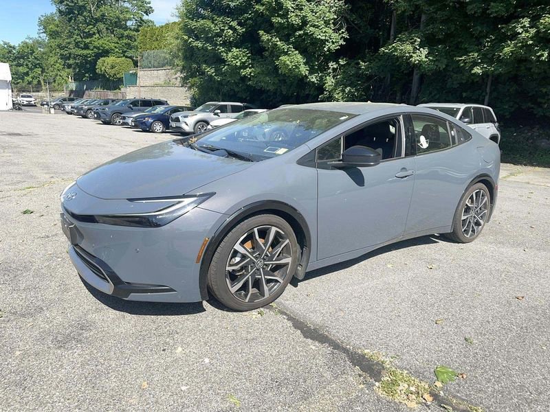 Used 2023 Toyota Prius Prime FWD image 1