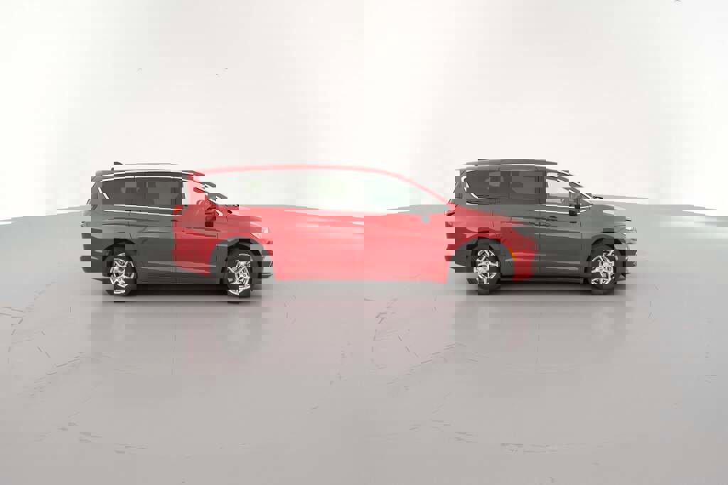 New 2026 Chrysler Pacifica Select image 14