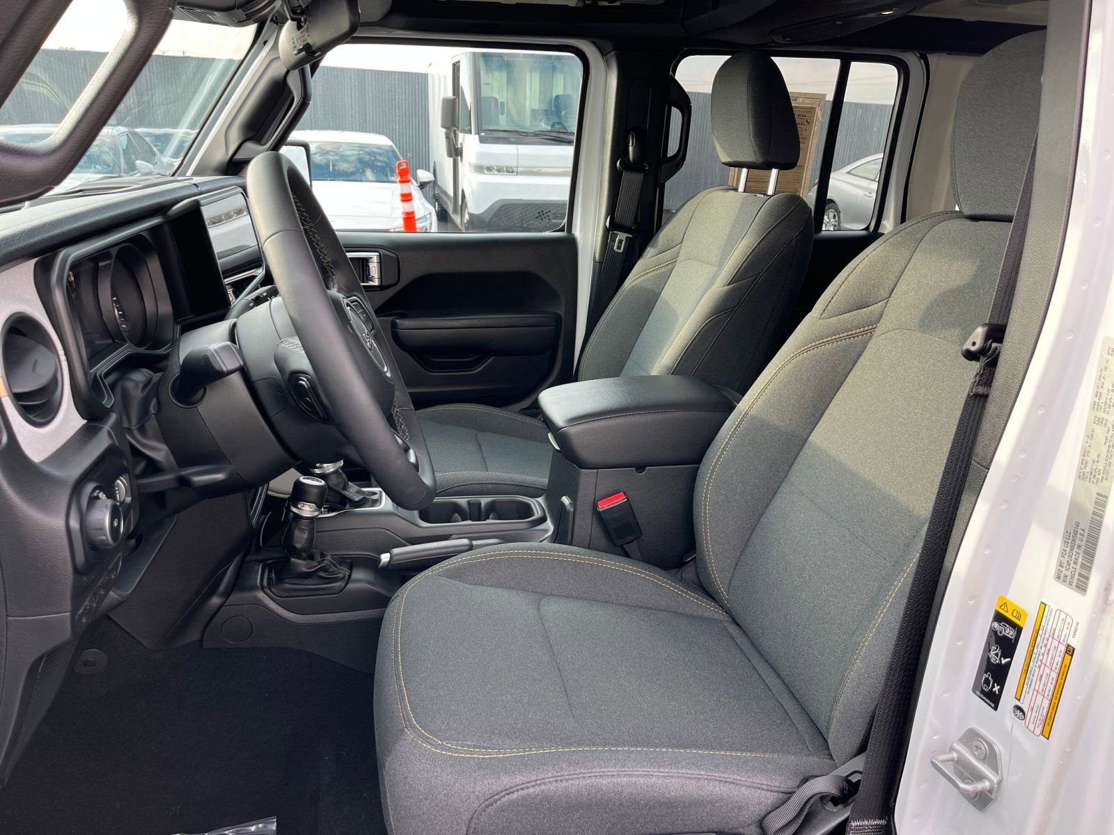 Used 2025 Jeep Wrangler Sport S image 35