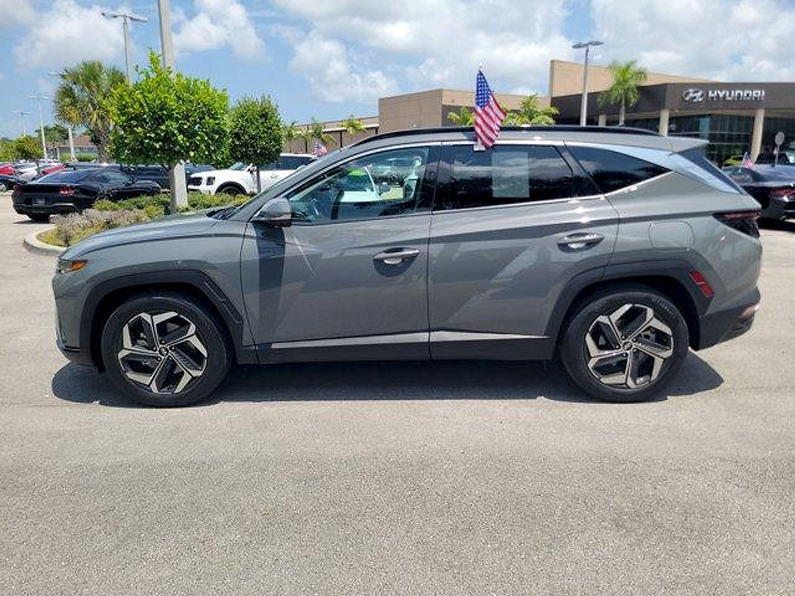 Certified 2024 Hyundai Tucson Limited FWD image 8