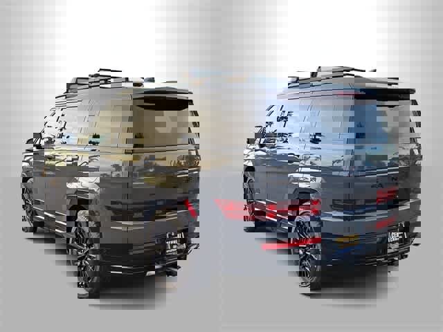 Certified 2025 Hyundai Santa Fe Calligraphy image 6