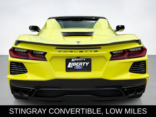 Used 2024 Chevrolet Corvette Stingray Convertible w/ 1LT RWD image 4
