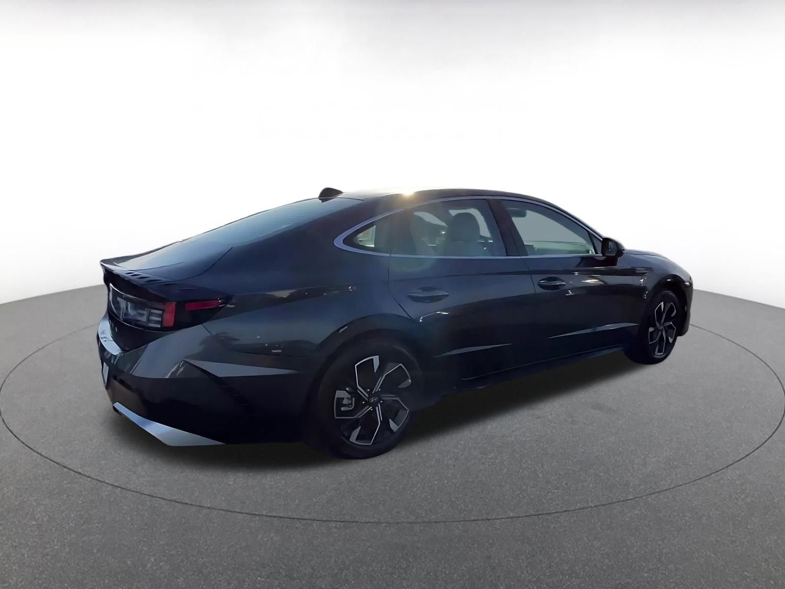 Used 2025 Hyundai Sonata SEL image 14