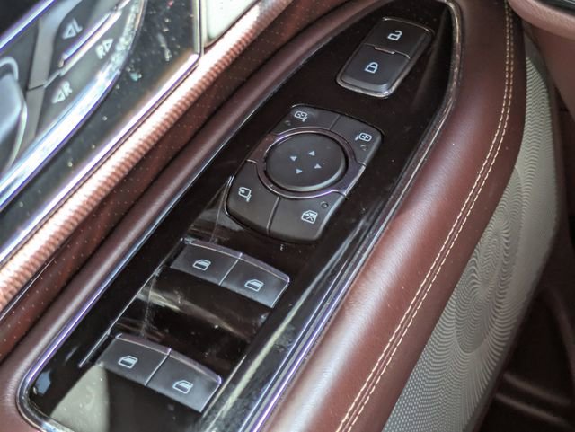 Certified 2020 Lincoln Navigator Black Label w/ Cargo Convenience Package AWD/4WD image 25