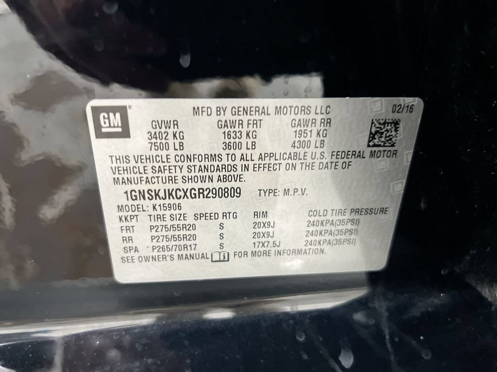 Used 2016 Chevrolet Suburban LTZ AWD/4WD image 30