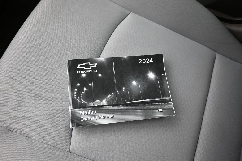 Used 2024 Chevrolet Malibu LS FWD image 48