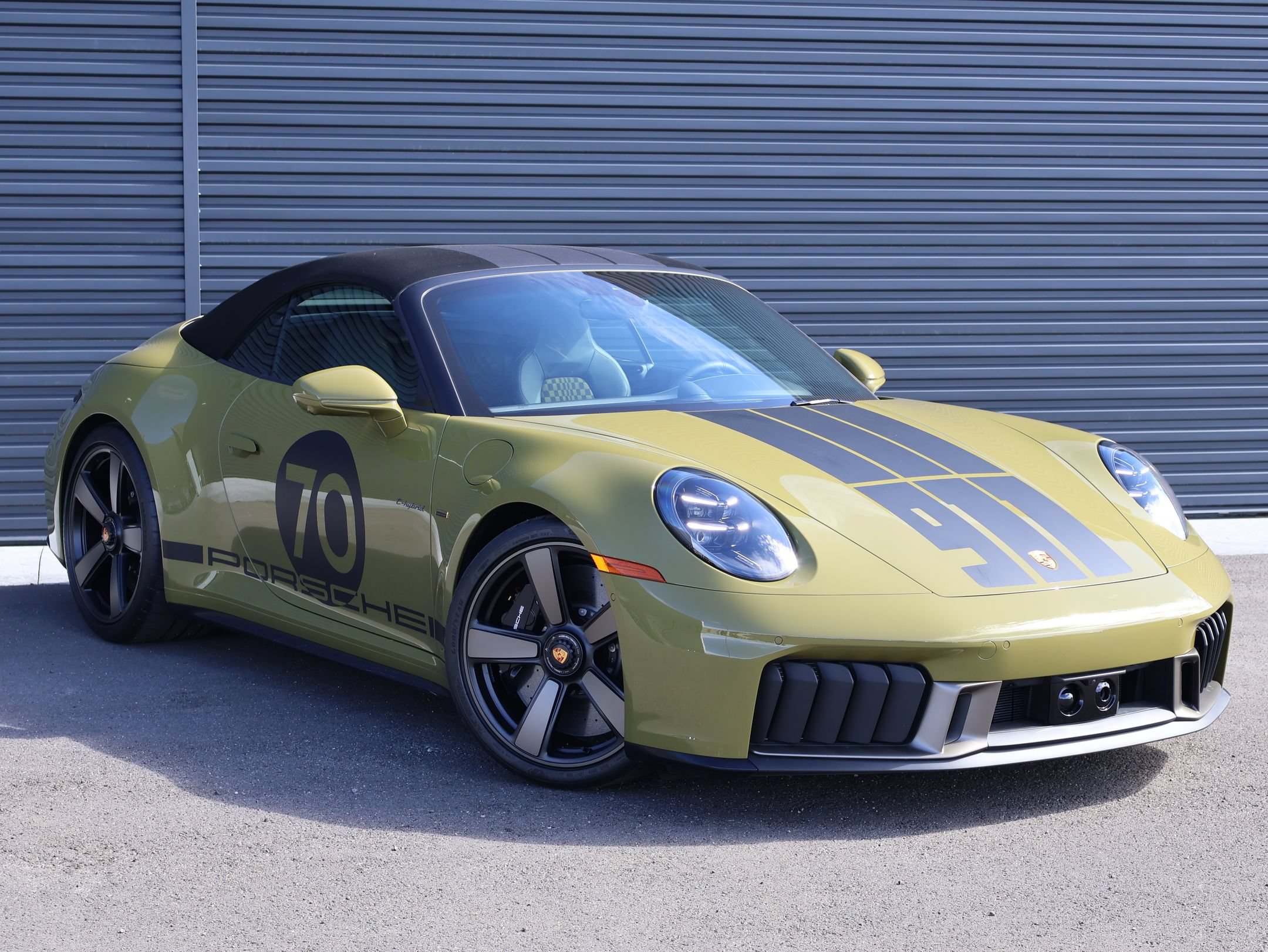 Certified 2026 Porsche 911 Carrera GTS RWD image 8