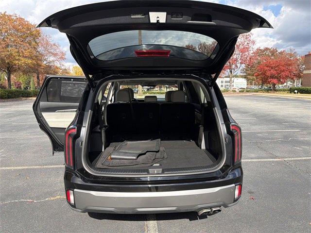 Certified 2025 Kia Telluride EX image 9