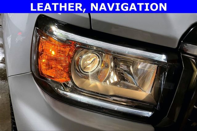 Used 2022 GMC Canyon AT4 w/ Trailering Package image 31