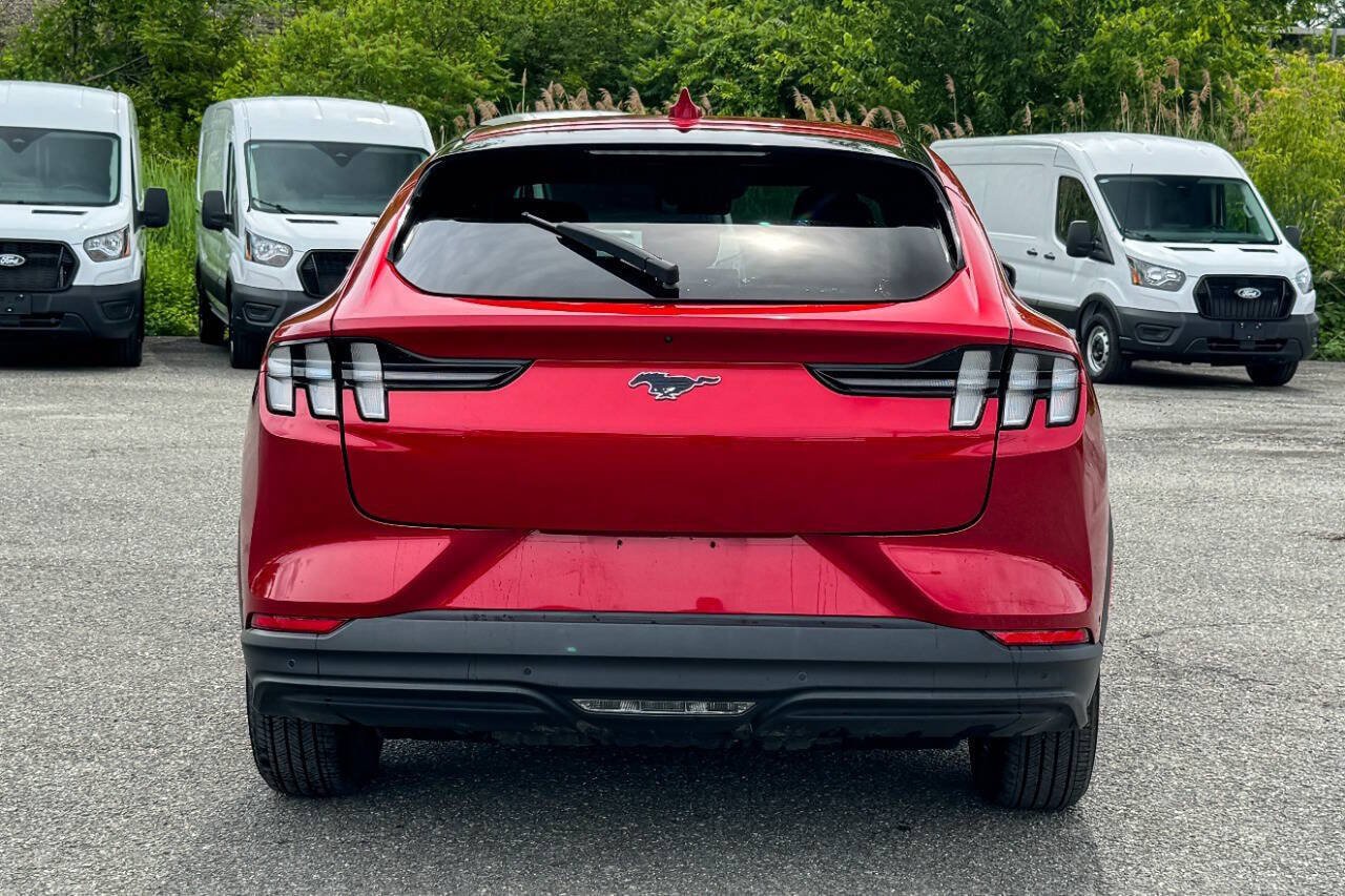 Used 2022 Ford Mustang Mach-E Select w/ Comfort/Technology Package AWD/4WD image 4