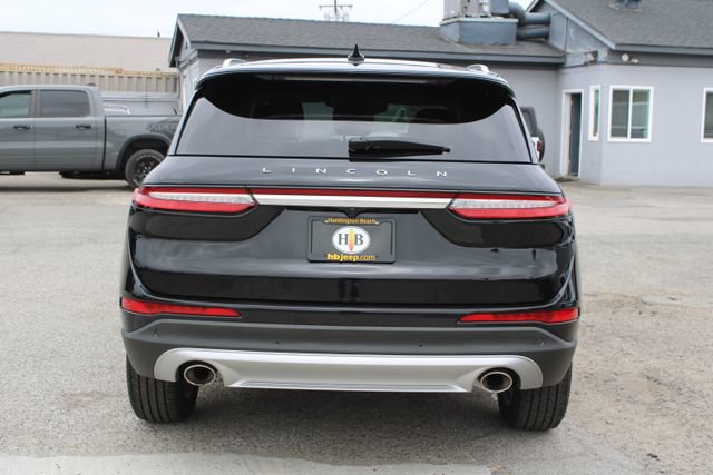 Used 2023 Lincoln Corsair Reserve FWD image 4