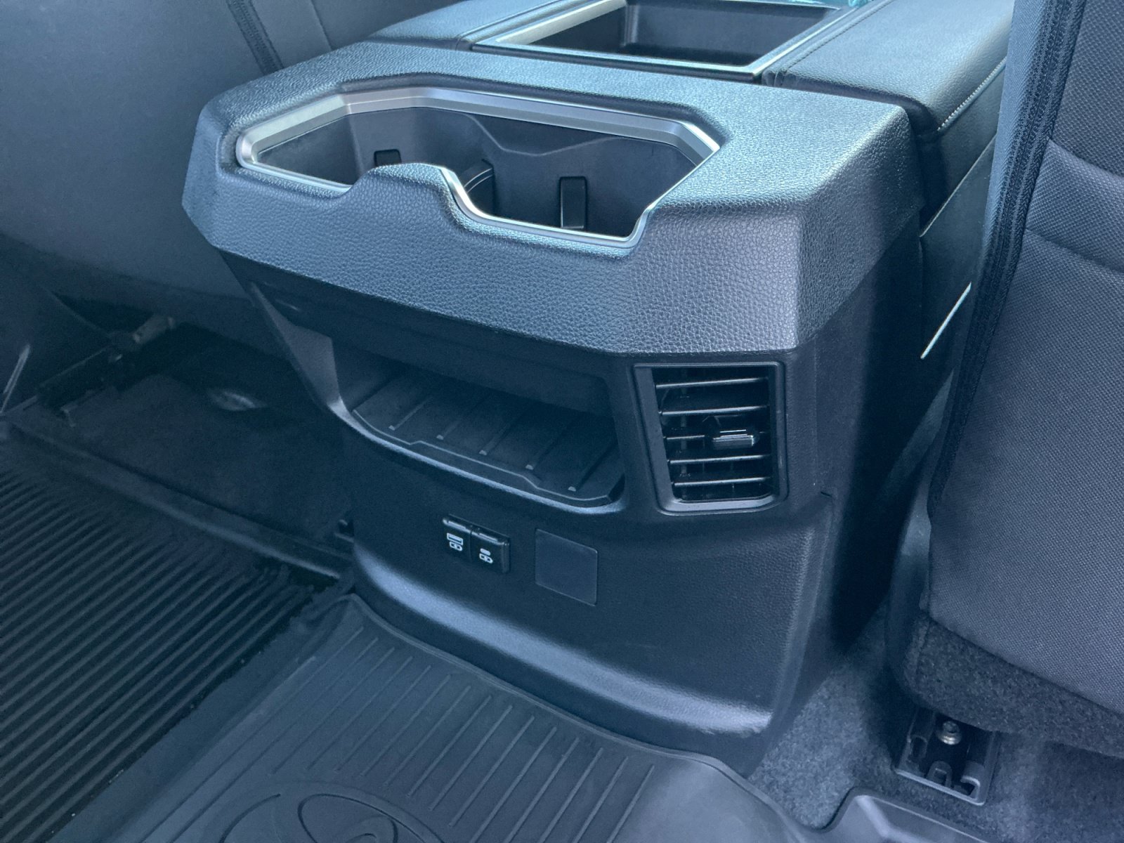 Certified 2026 Toyota Tundra SR AWD/4WD image 31