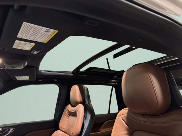 Used 2022 Lincoln Navigator Reserve image 29