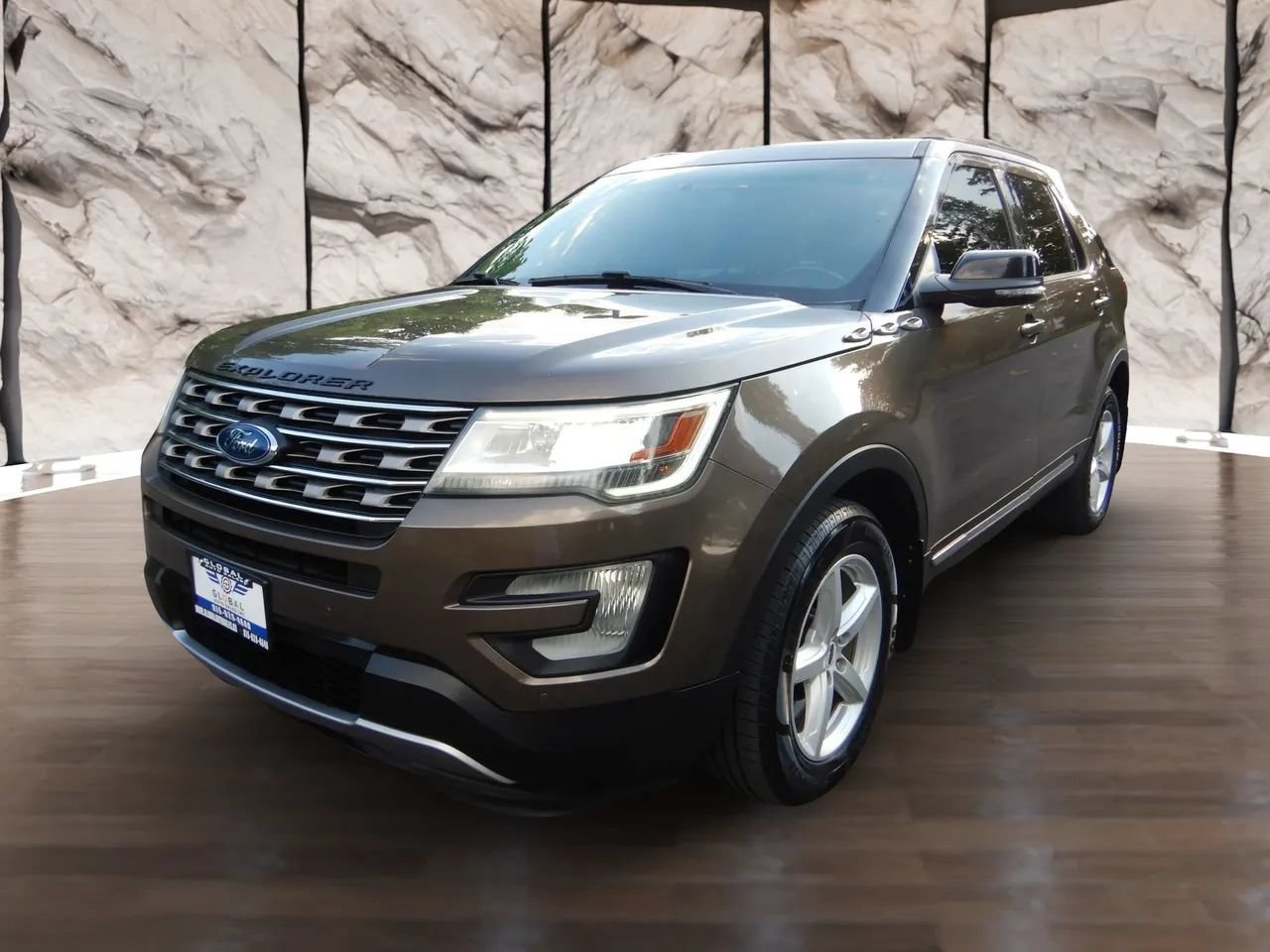 Used 2016 Ford Explorer XLT w/ Equipment Group 202A
