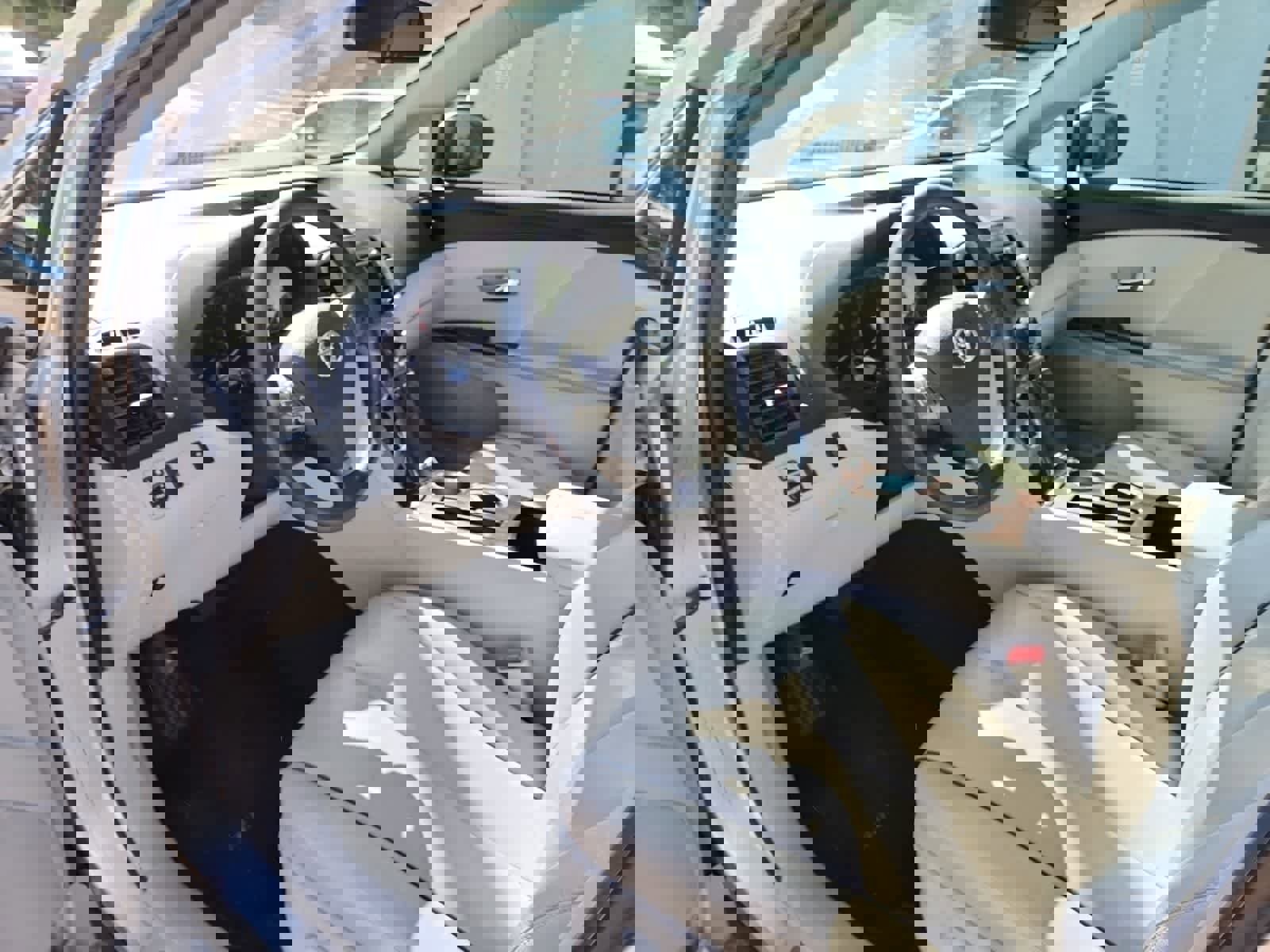 Used 2011 Toyota Venza w/ Convenience Pkg FWD image 13