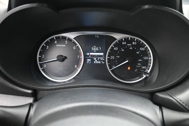 Used 2025 Nissan Versa S w/ Trunk Package FWD image 10