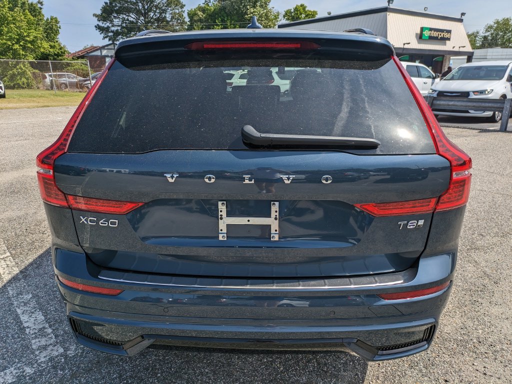 New 2025 Volvo XC60 T8 Plus w/ Protection Package Premier AWD/4WD image 5