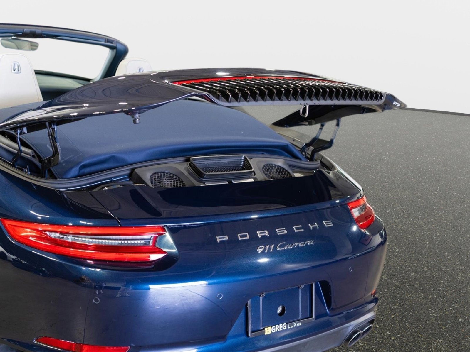 Used 2019 Porsche 911 Carrera image 41
